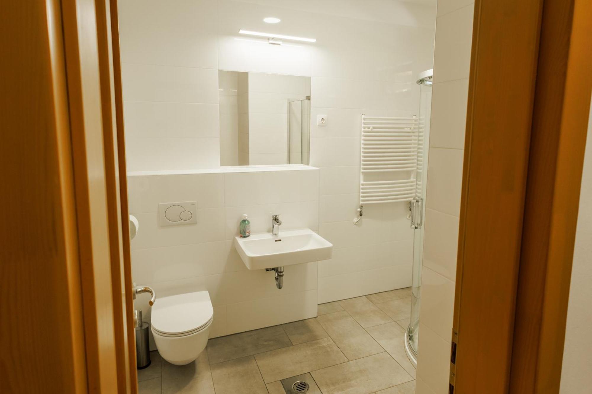 Jacht Apartmanok บาลาตอนฟือเรด ภายนอก รูปภาพ
