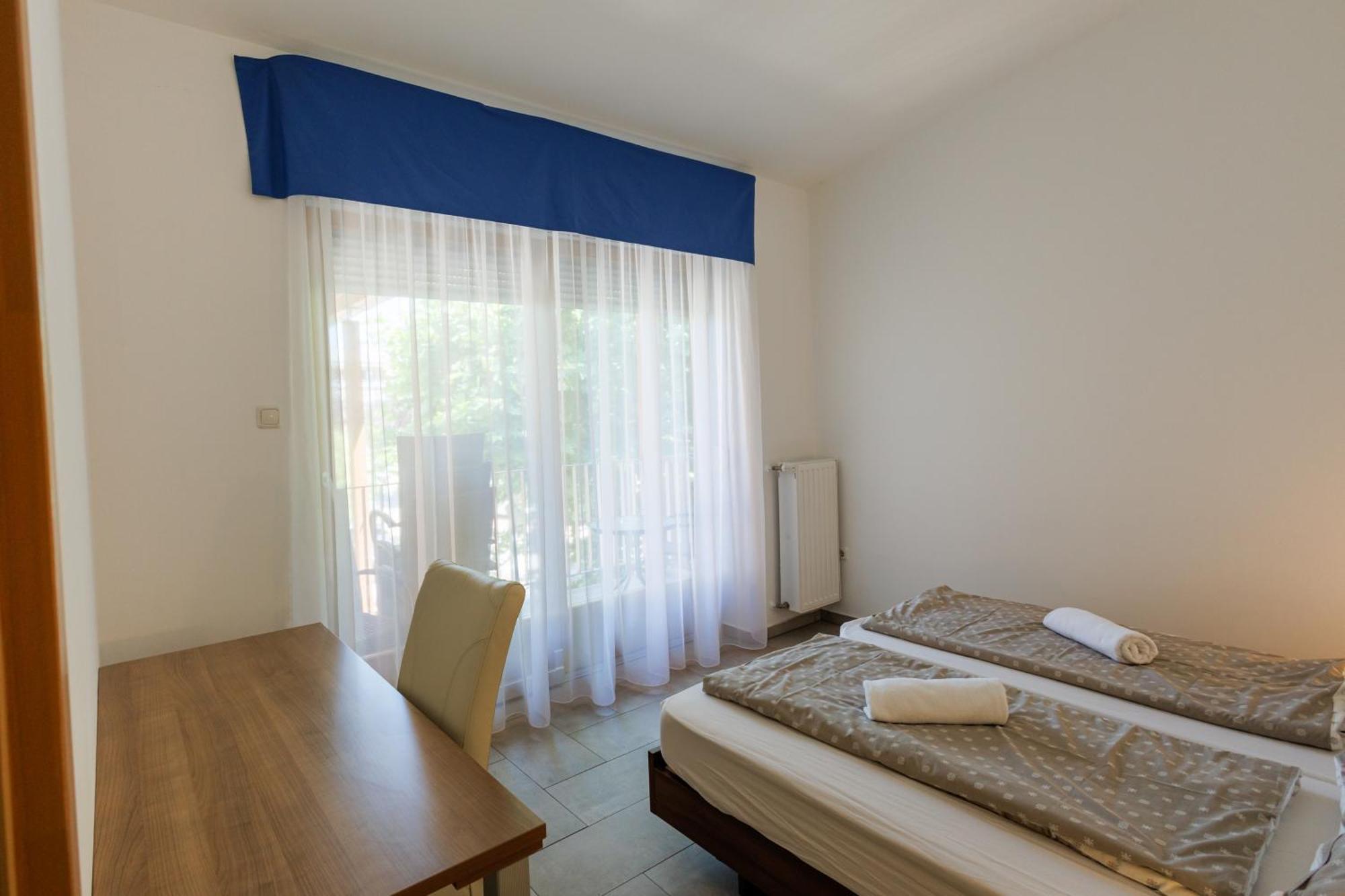 Jacht Apartmanok บาลาตอนฟือเรด ภายนอก รูปภาพ